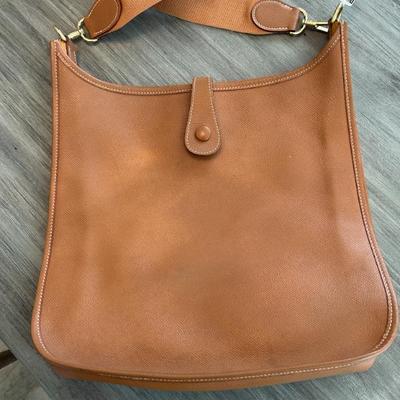 Sale Photo Thumbnail #666