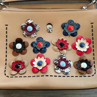 Sale Photo Thumbnail #702