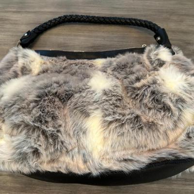 Sale Photo Thumbnail #884