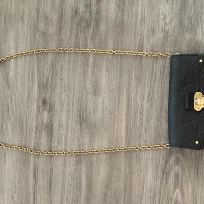 Sale Photo Thumbnail #671