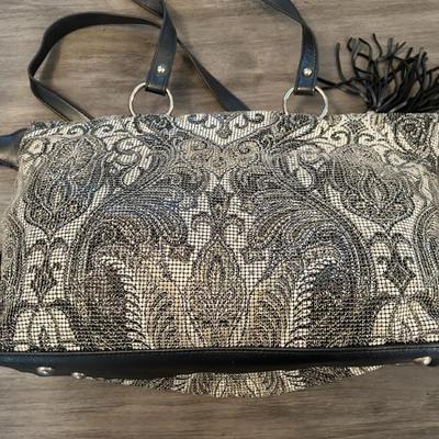 Sale Photo Thumbnail #741