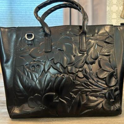 Sale Photo Thumbnail #933