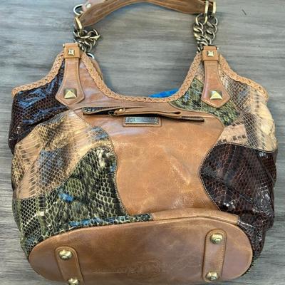 Sale Photo Thumbnail #941