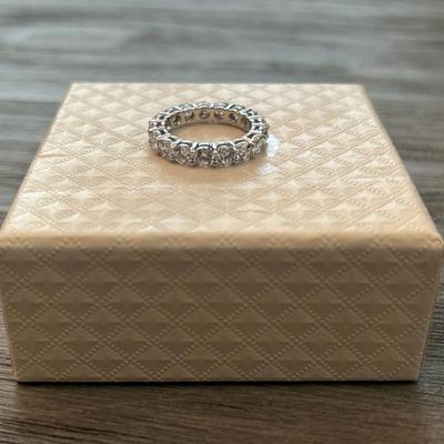 Sale Photo Thumbnail #574