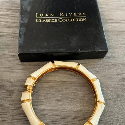 Sale Photo Thumbnail #198