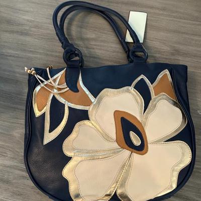 Sale Photo Thumbnail #969