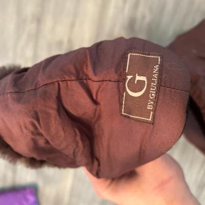 Sale Photo Thumbnail #831