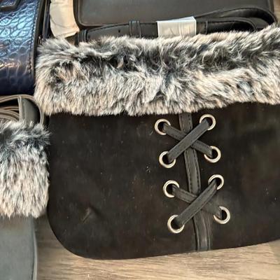 Sale Photo Thumbnail #1093