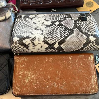 Sale Photo Thumbnail #633