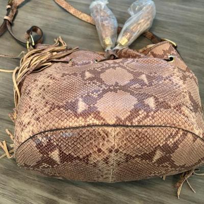 Sale Photo Thumbnail #882