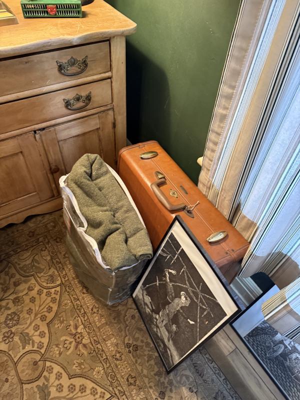 Sale Photo Thumbnail #253