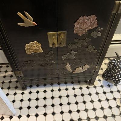 Sale Photo Thumbnail #147