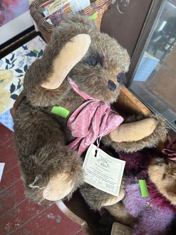 Sale Photo Thumbnail #262