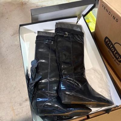 Sale Photo Thumbnail #79