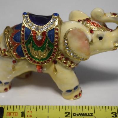 Sale Photo Thumbnail #439