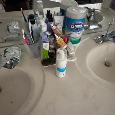 Sale Photo Thumbnail #100