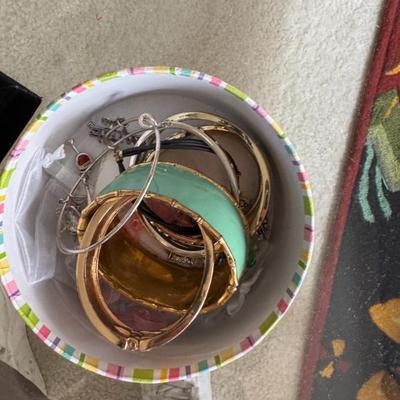 Sale Photo Thumbnail #12