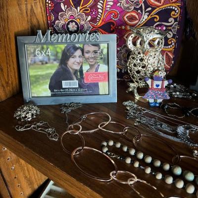 Sale Photo Thumbnail #32