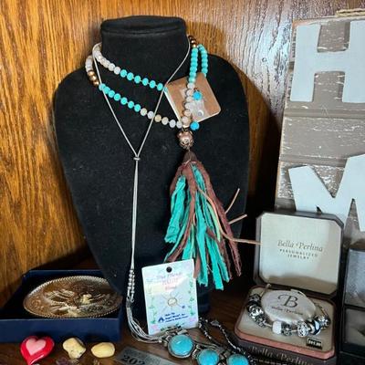 Sale Photo Thumbnail #42