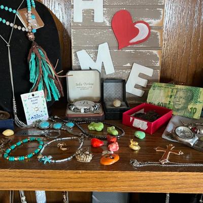 Sale Photo Thumbnail #37