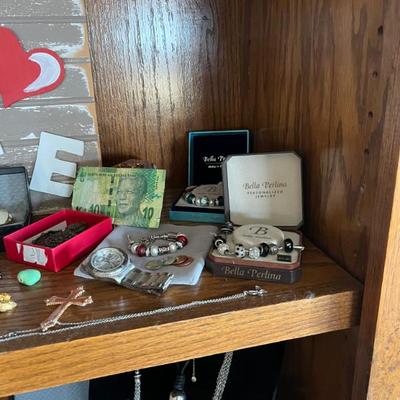 Sale Photo Thumbnail #38