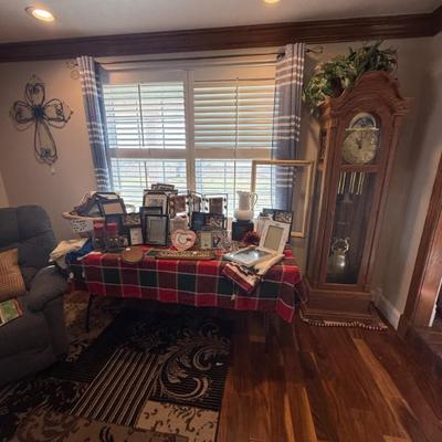 Sale Photo Thumbnail #76