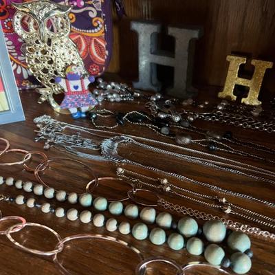 Sale Photo Thumbnail #33