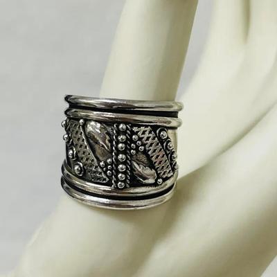 Sterling Silver Ladies Ring
