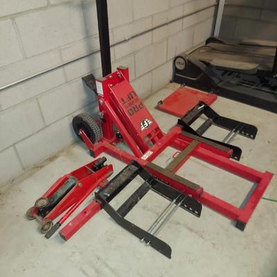 Sale Photo Thumbnail #32