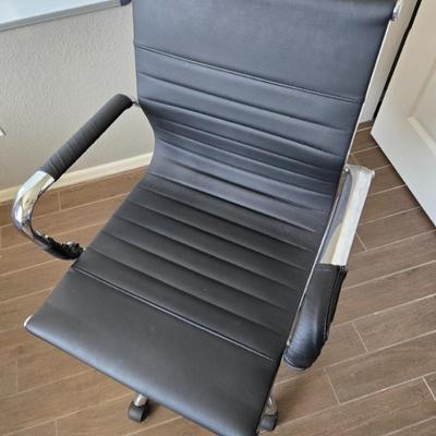 Sale Photo Thumbnail #48