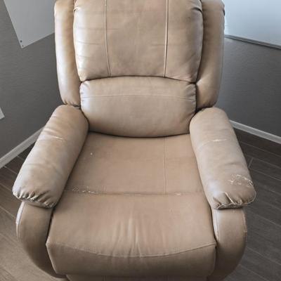 Sale Photo Thumbnail #50