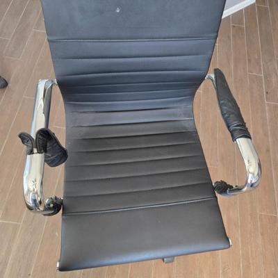 Sale Photo Thumbnail #45