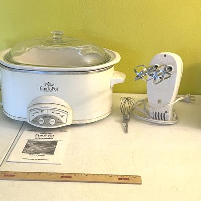 Kitchen Appliances - Rival Crock-Pot, Hamilton Beach Toaster, Hamilton Beach Mixer