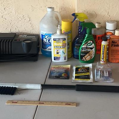 Automotive Lot - AC-Delco Air Compressor, Oil Pan, 10w-30 Mobile 1 Oil