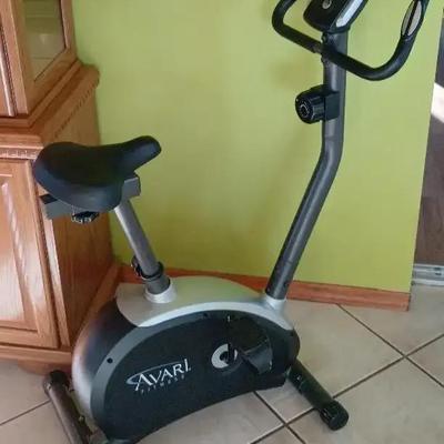 Avari Fitness Upright Exercise Bike Cycle
