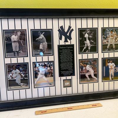 Mounted Memories Authentic Infield Yankee Stadium Dirt