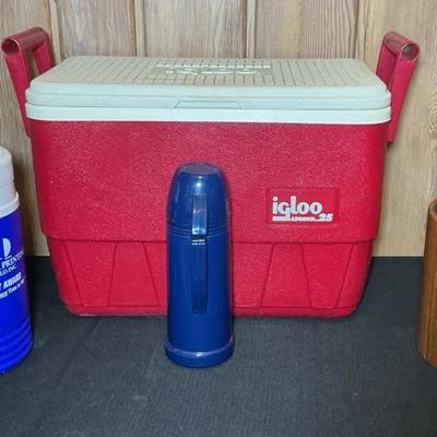 Igloo Cooler Lot with Drink Jugs and Ice Bucket