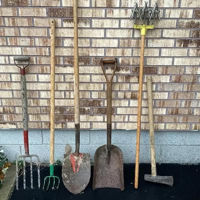 Assorted Vintage Garden and Yard Tools Lot