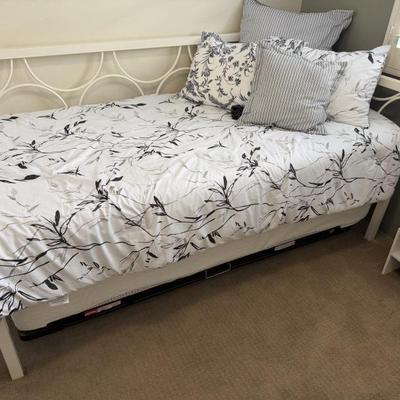 Sale Photo Thumbnail #84