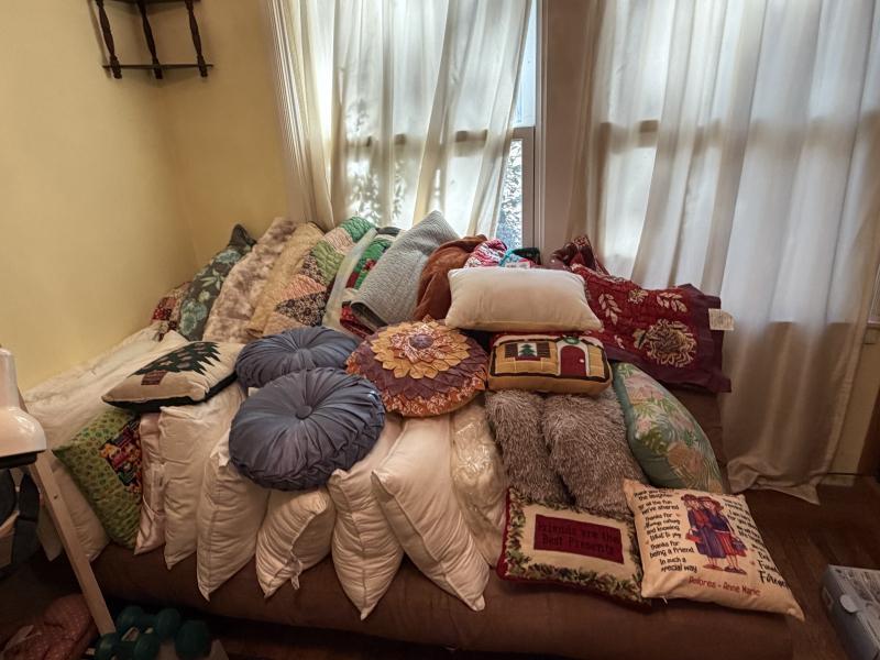 Sale Photo Thumbnail #12