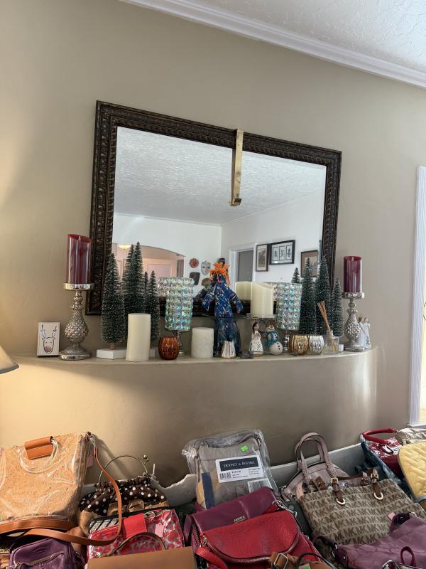 Sale Photo Thumbnail #3