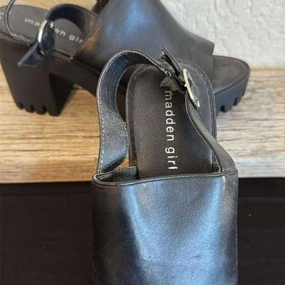 Sale Photo Thumbnail #31