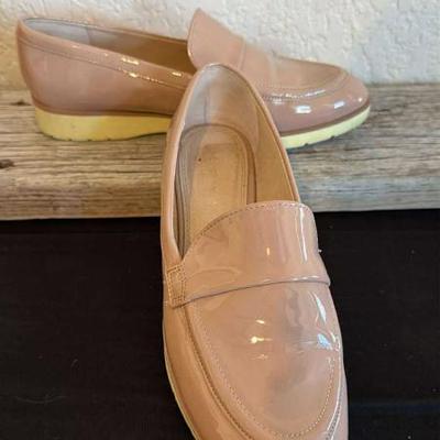 Sale Photo Thumbnail #2