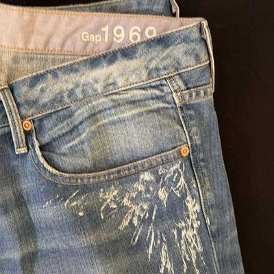 Sale Photo Thumbnail #85