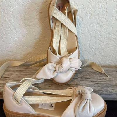 Sale Photo Thumbnail #75