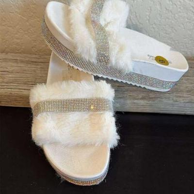 Sale Photo Thumbnail #40