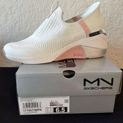 Sale Photo Thumbnail #22