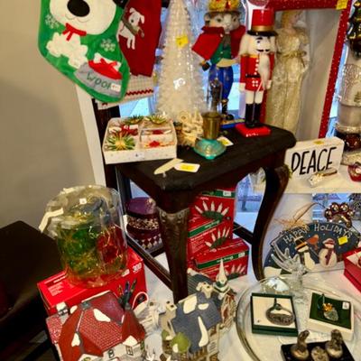 Sale Photo Thumbnail #25