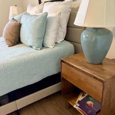 Sale Photo Thumbnail #16