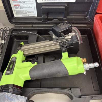 Sale Photo Thumbnail #106